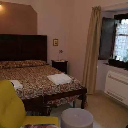 Bed & Breakfast Ex Magazzeno Barlotti 3*